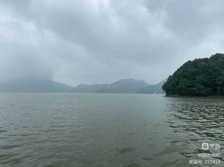 雨季青山湖——團(tuán)建日